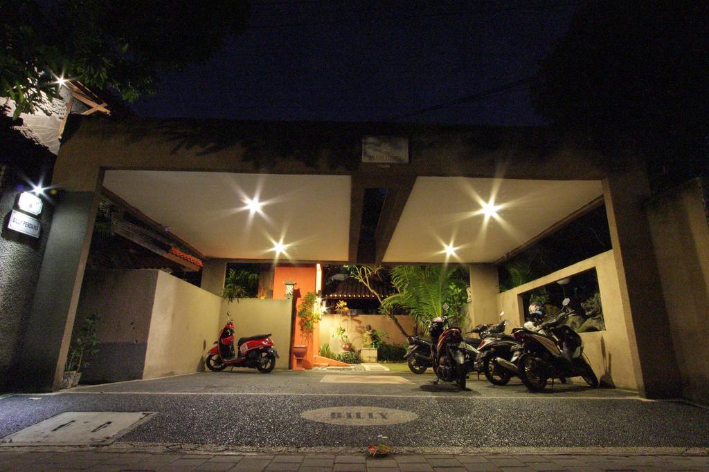 Billy Pendawa Homestay Kuta  Exterior photo